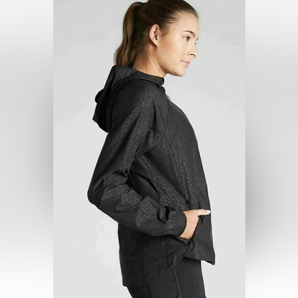 Athleta Black Cosmos Hoodie  Racer Running Free Jacket Small Fitness